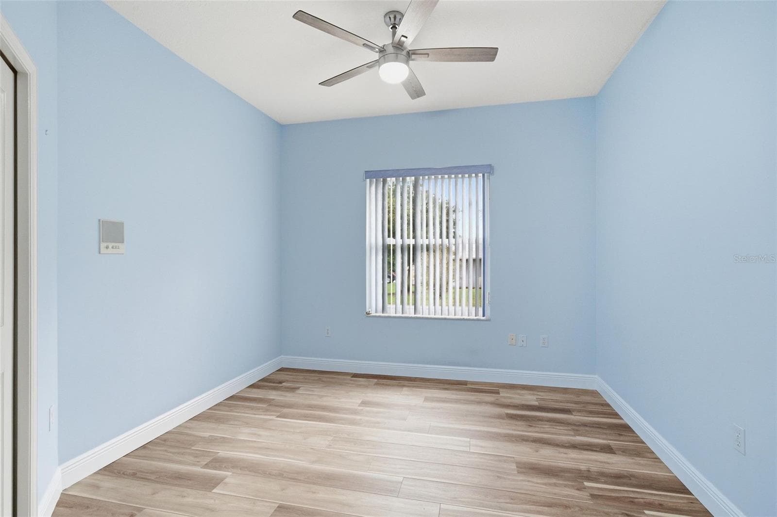 Single Family Residence at 2496 E NEWHAVEN ST, INVERNESS, photo 35 of 48