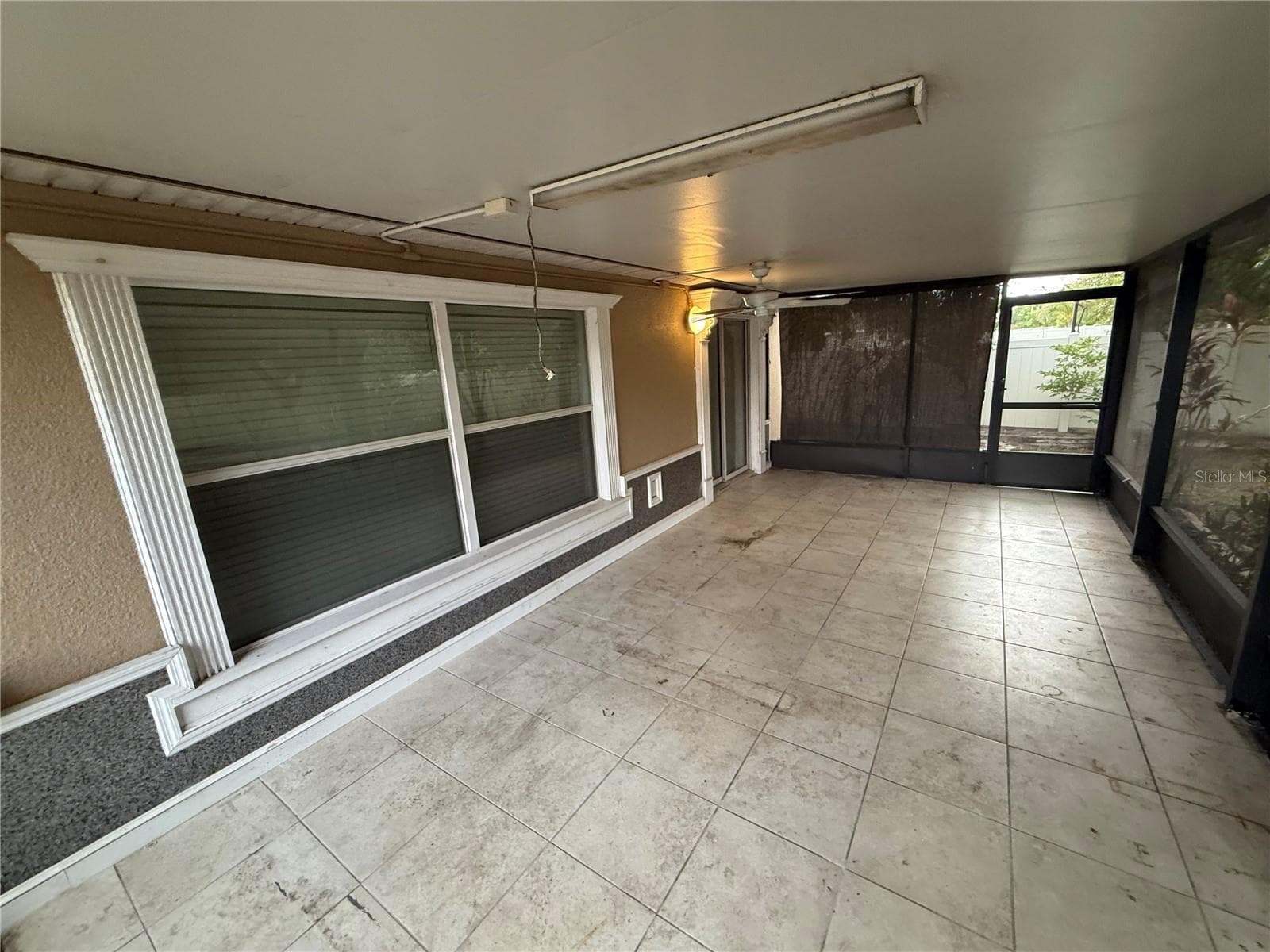 Single Family Residence at 1602 REDMOND BROOK LN, RUSKIN, photo 21 of 23