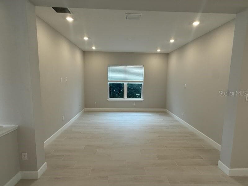 Single Family Residence at 8208 SUMMER NIGHT RD, SARASOTA, photo 5 of 23