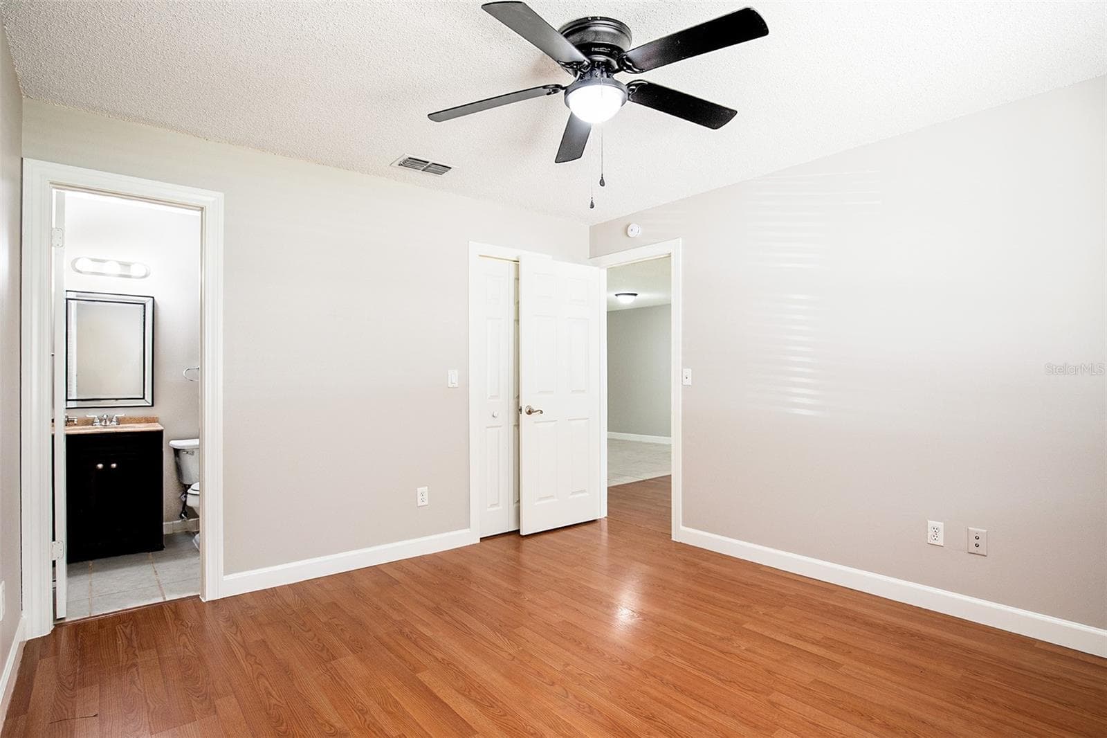 Primary Suite - Bedroom - 4910 SEMINOLE AVE, WINTER PARK