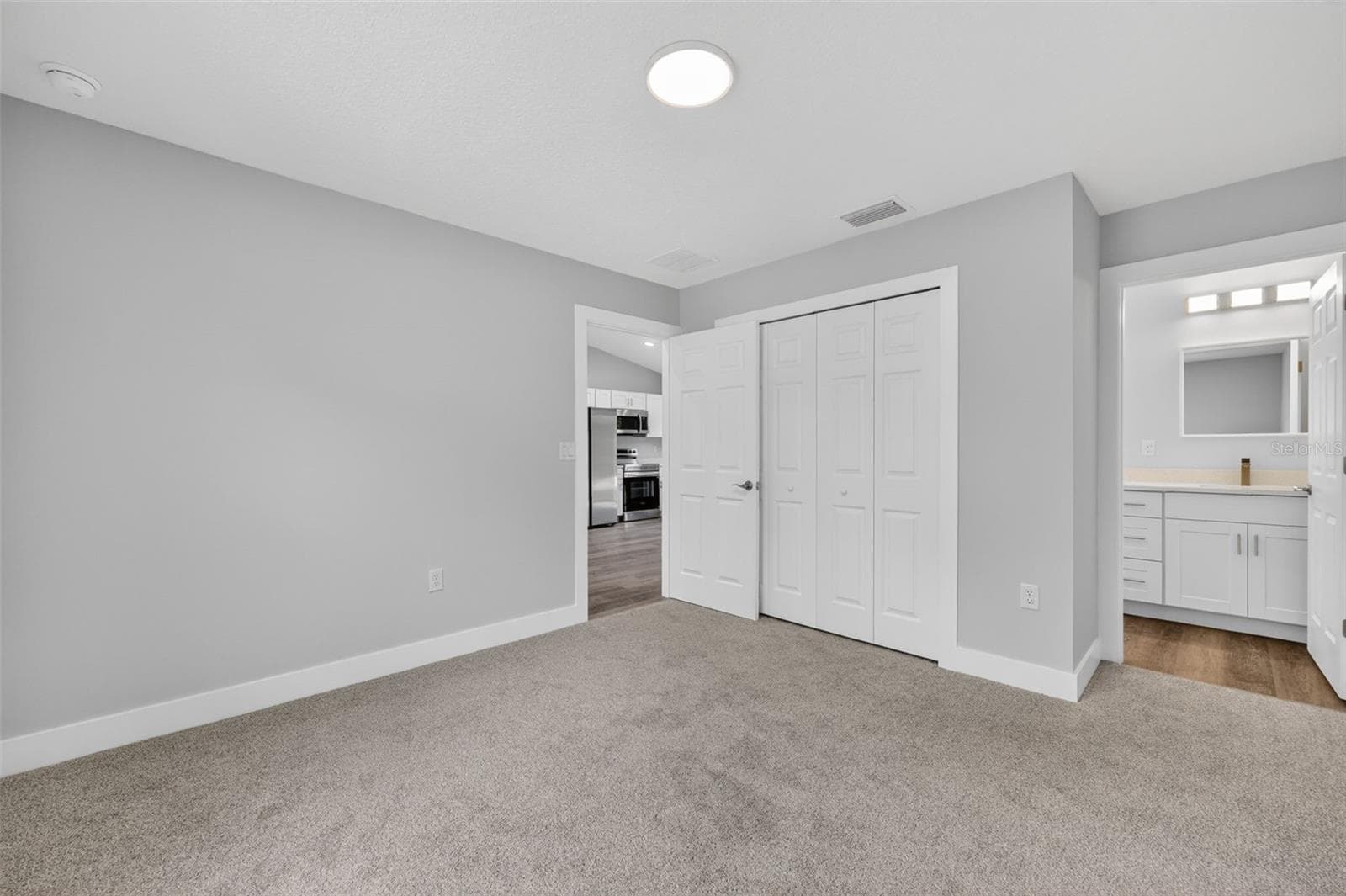 Single Family Residence at 1069 SW SANDS POINT AVE, DUNNELLON, photo 16 of 30