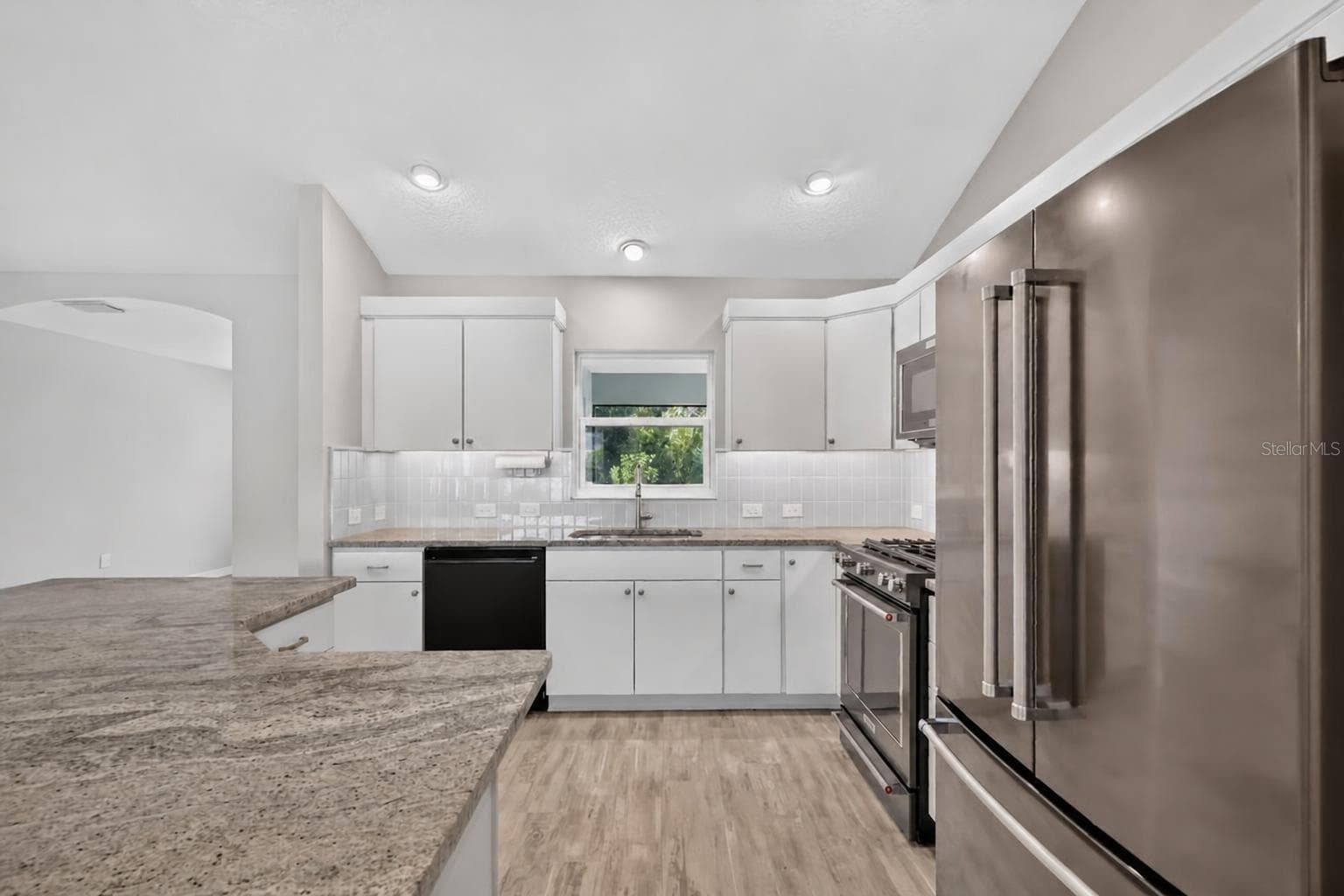 Kitchen - 3254 ZIPPERER WAY, THE VILLAGES