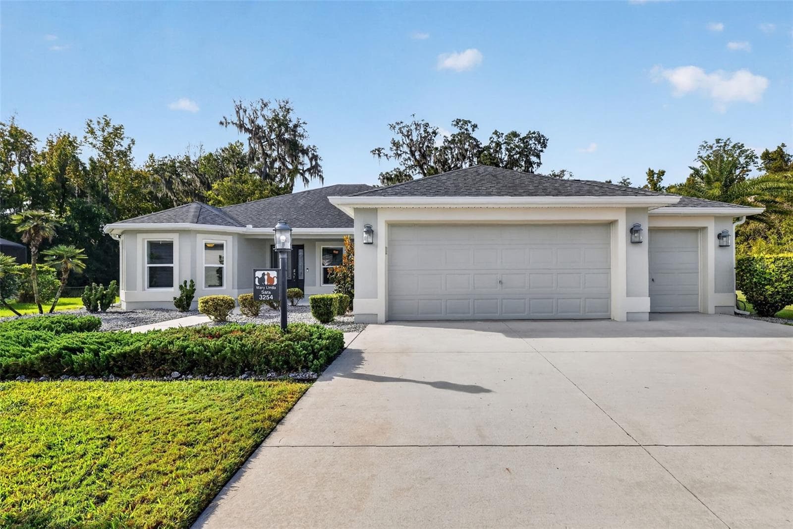 Front Elevation - 3254 ZIPPERER WAY, THE VILLAGES