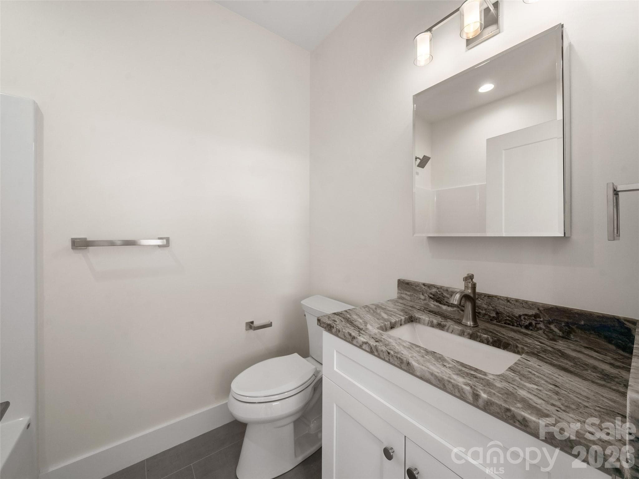 Townhouse at 43 Skyvue Court, Saluda, photo 18 of 26