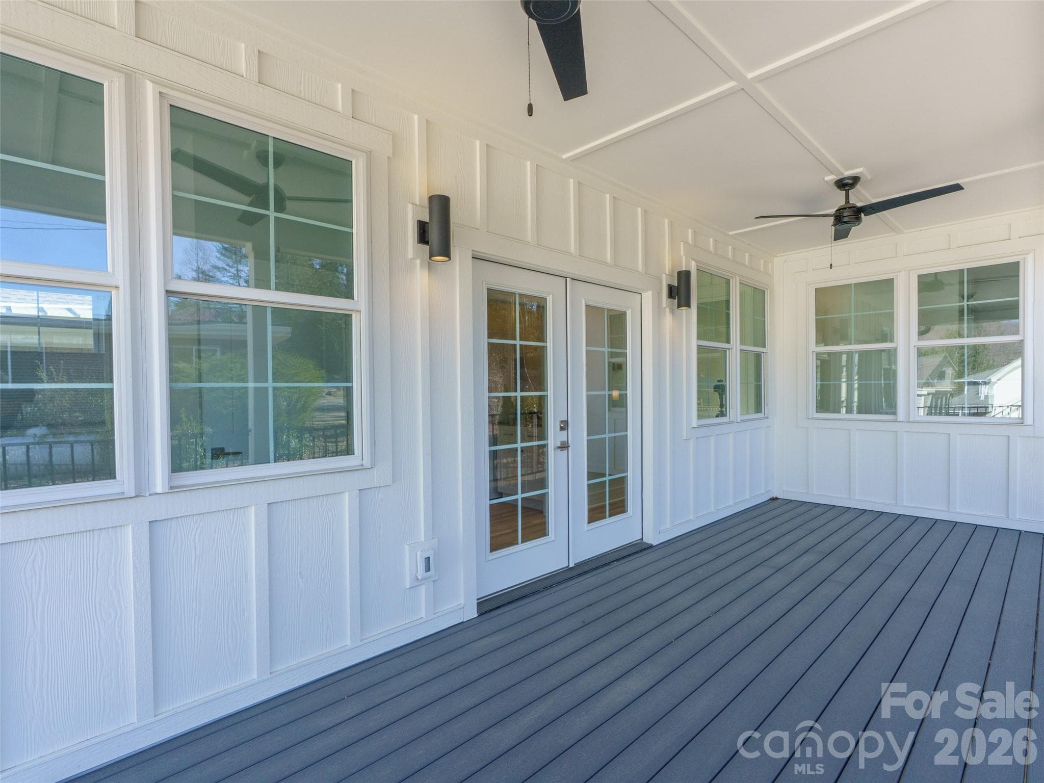 Townhouse at 43 Skyvue Court, Saluda, photo 19 of 26