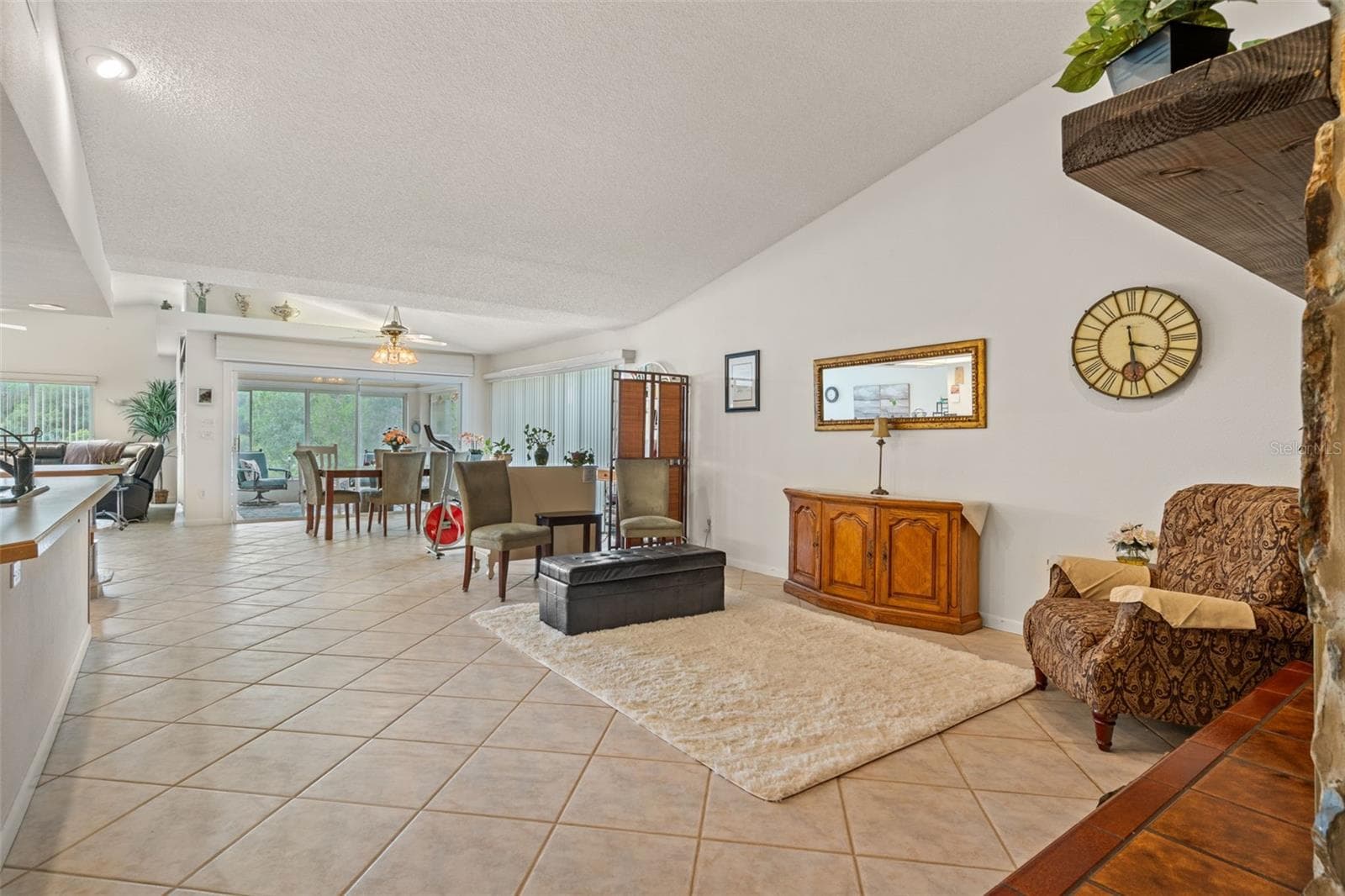 Single Family Residence at 8328 DUNNELLON RD, WEEKI WACHEE, photo 15 of 73