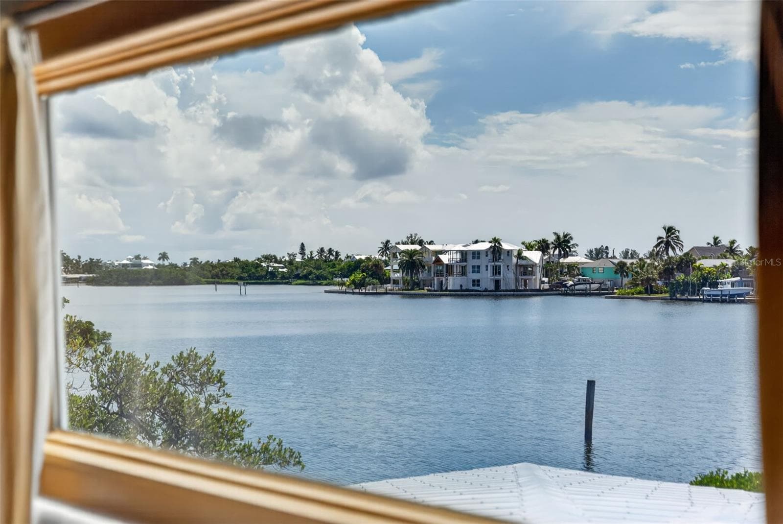 Single Family Residence at 511 SOUTH DR, ANNA MARIA, photo 41 of 87