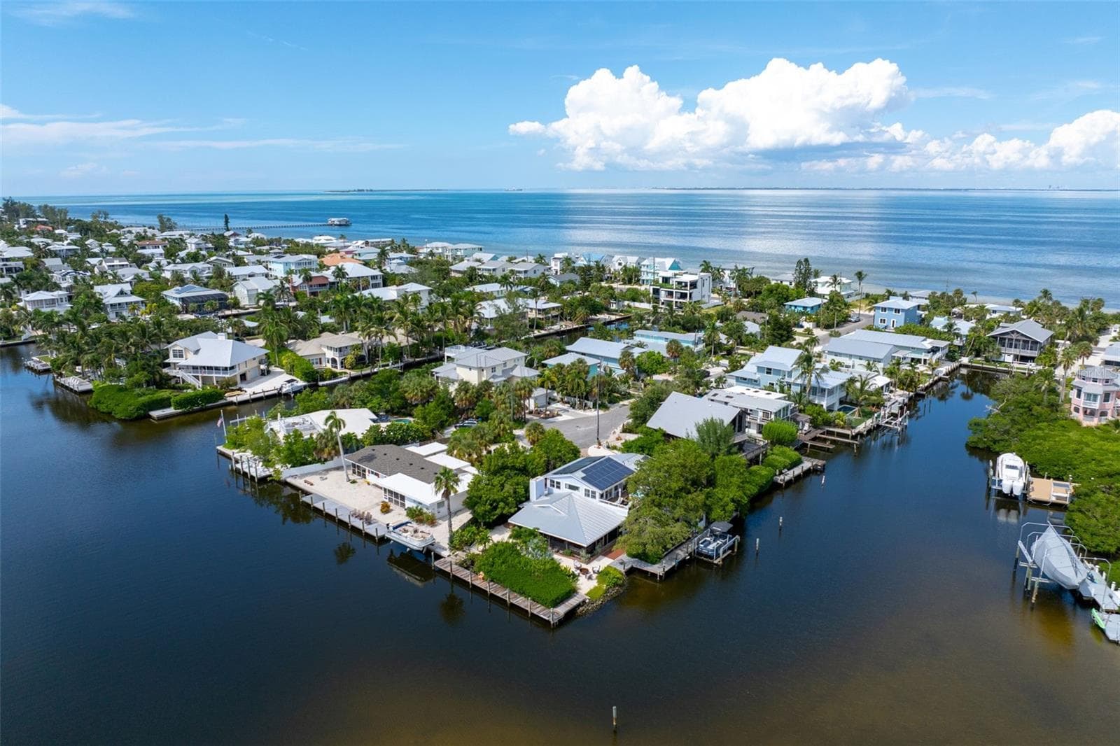 Single Family Residence at 511 SOUTH DR, ANNA MARIA, photo 86 of 87