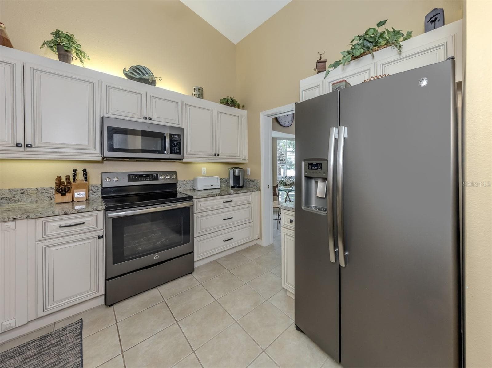 Condominium at 316 CLEARBROOK CIR #204, VENICE, photo 16 of 36
