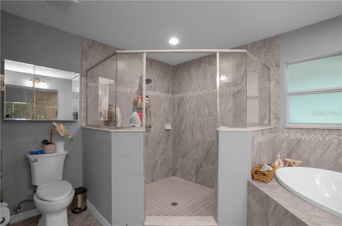 Single Family Residence at 3856 W Birds Nest DR, BEVERLYHILLS FL 34465, Beverly Hills, photo 19 of 83