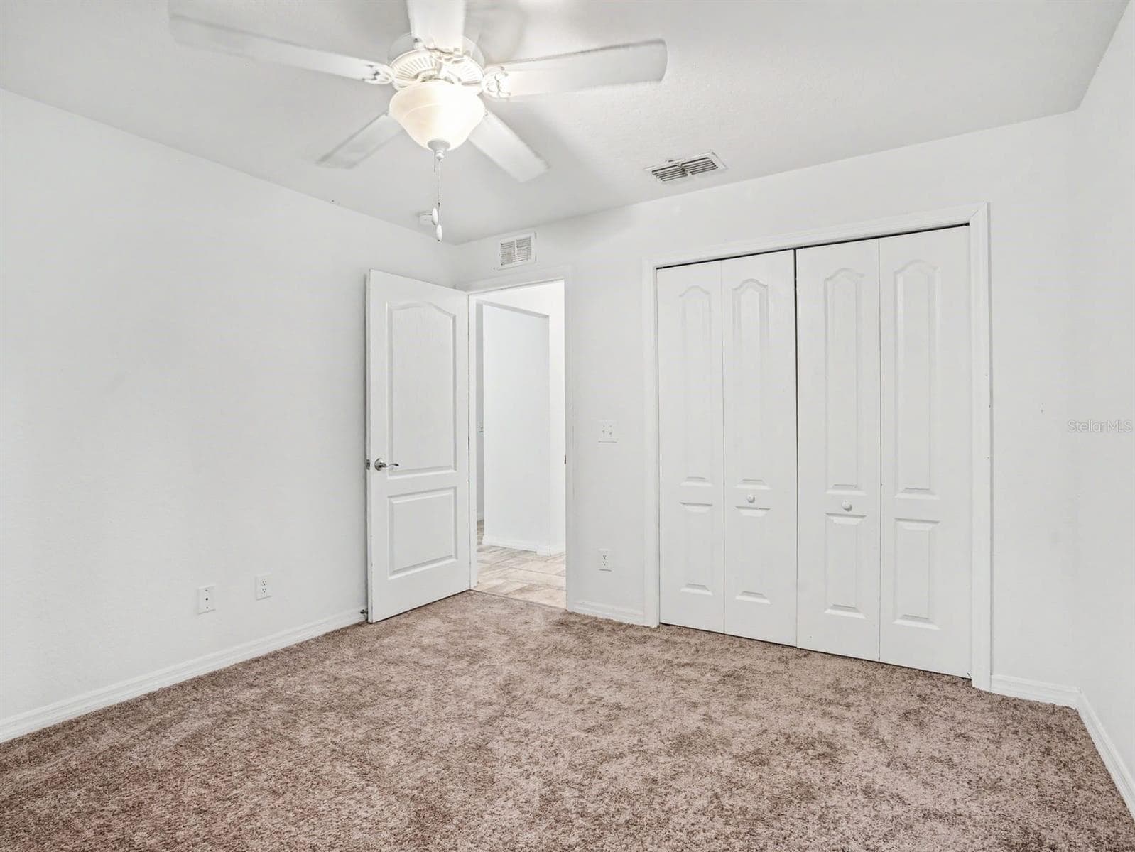 Single Family Residence at 203 MAPLE STREET EAST, DAVENPORT, photo 15 of 21