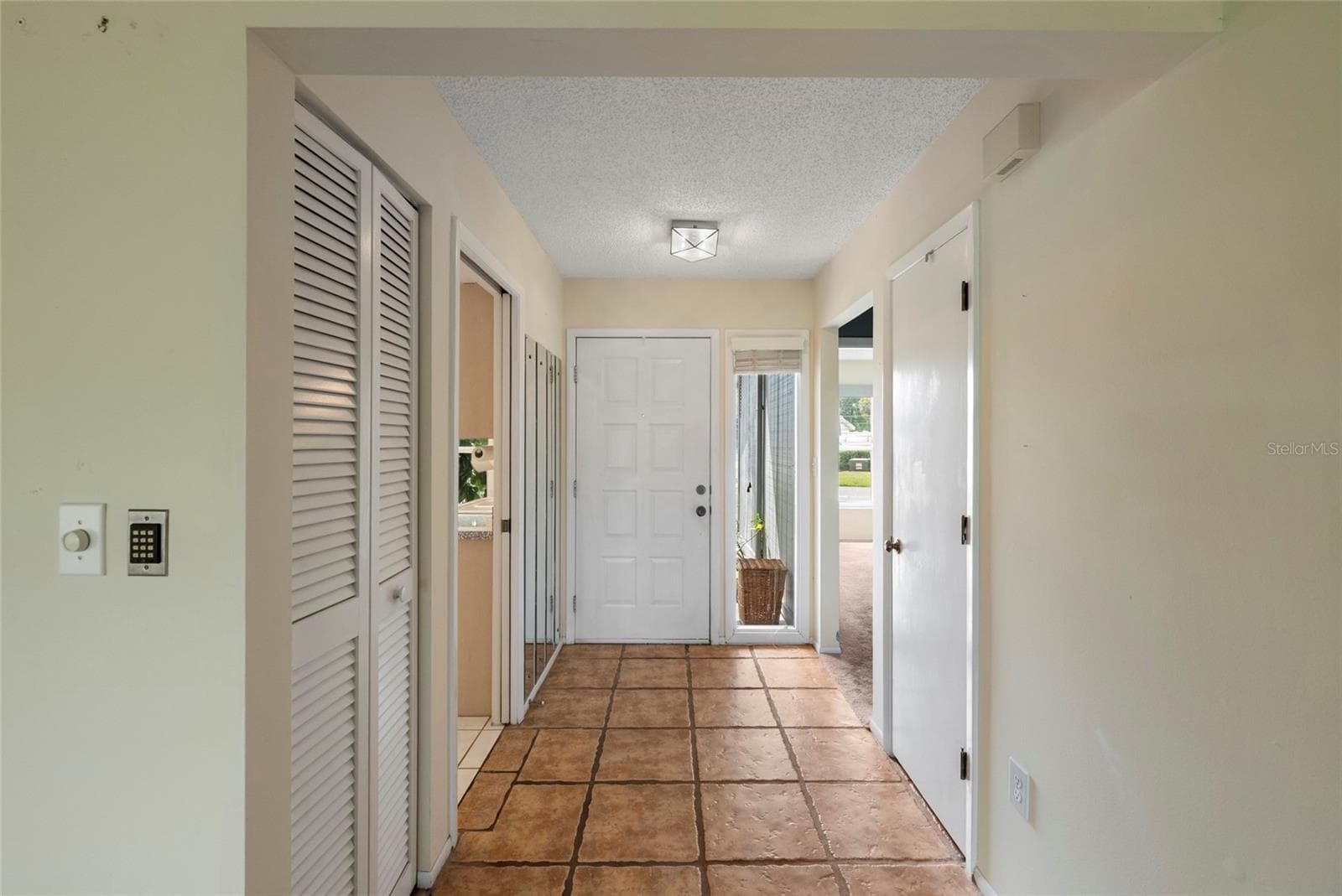 Hallway - 4329 BRITTANY LN #59, SARASOTA