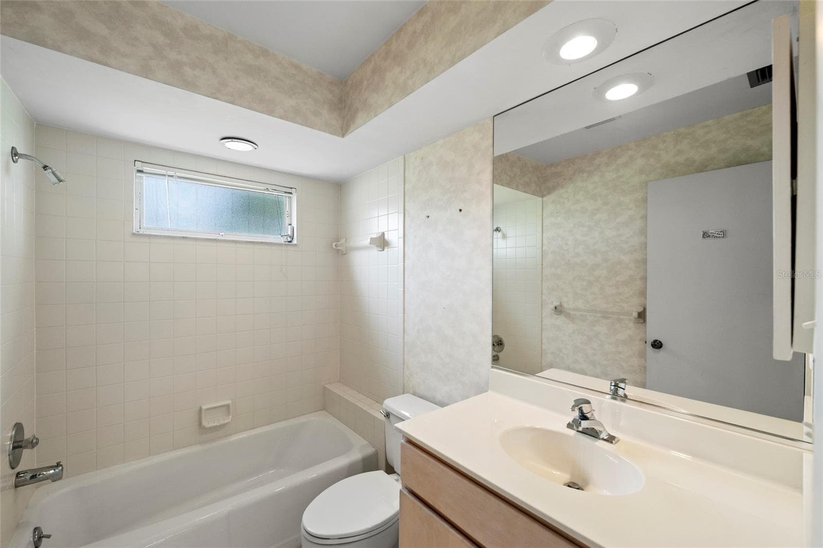 Full Bathroom - 4329 BRITTANY LN #59, SARASOTA