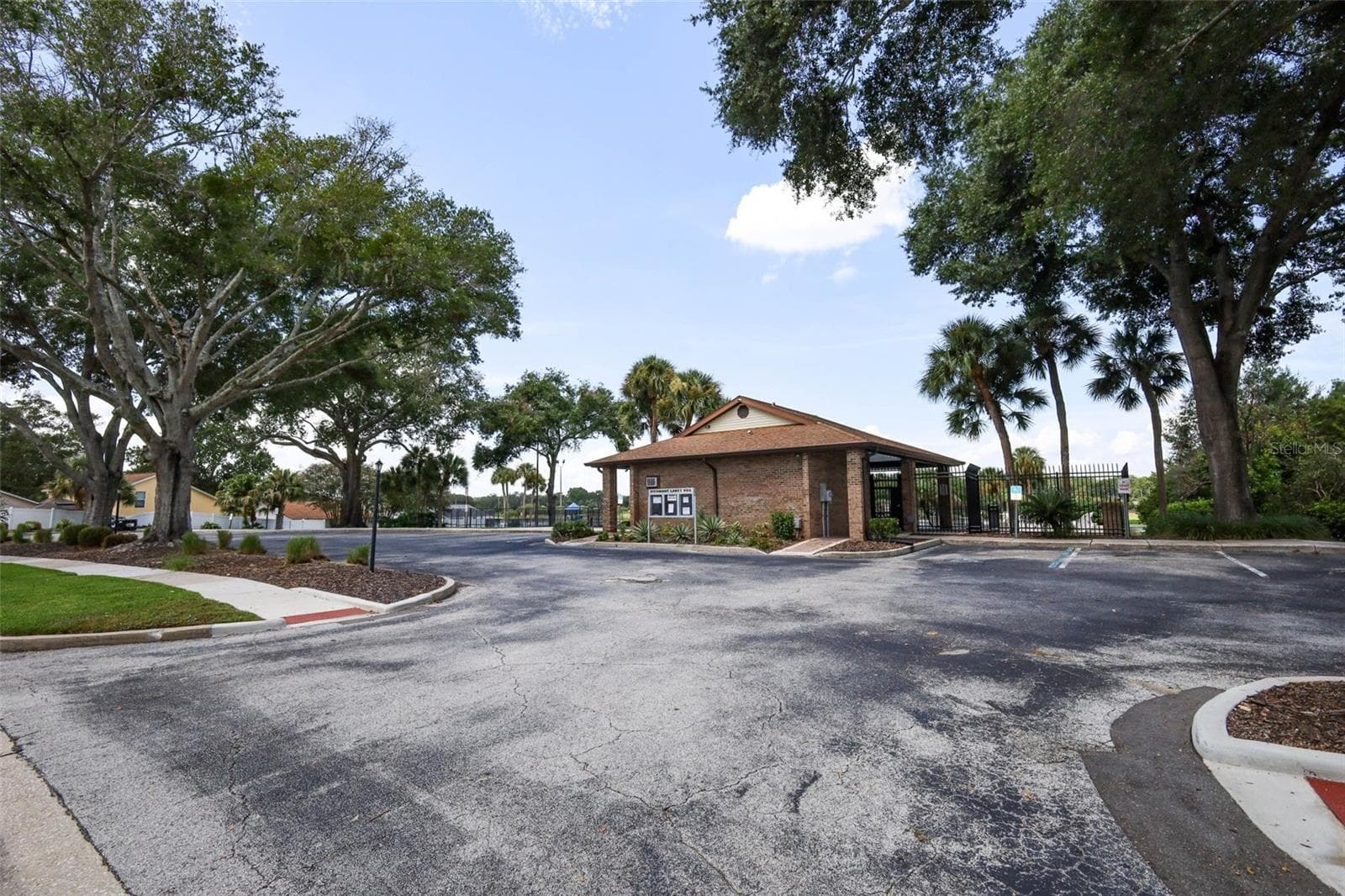 Single Family Residence at 2446 BRIARCREEK DR, APOPKA, photo 42 of 52