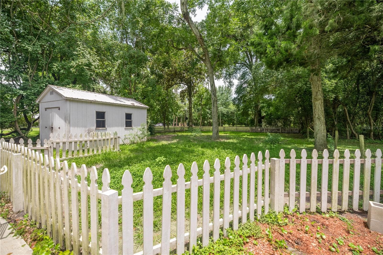 Single Family Residence at 16770 SW 137TH AVE, ARCHER, photo 6 of 24