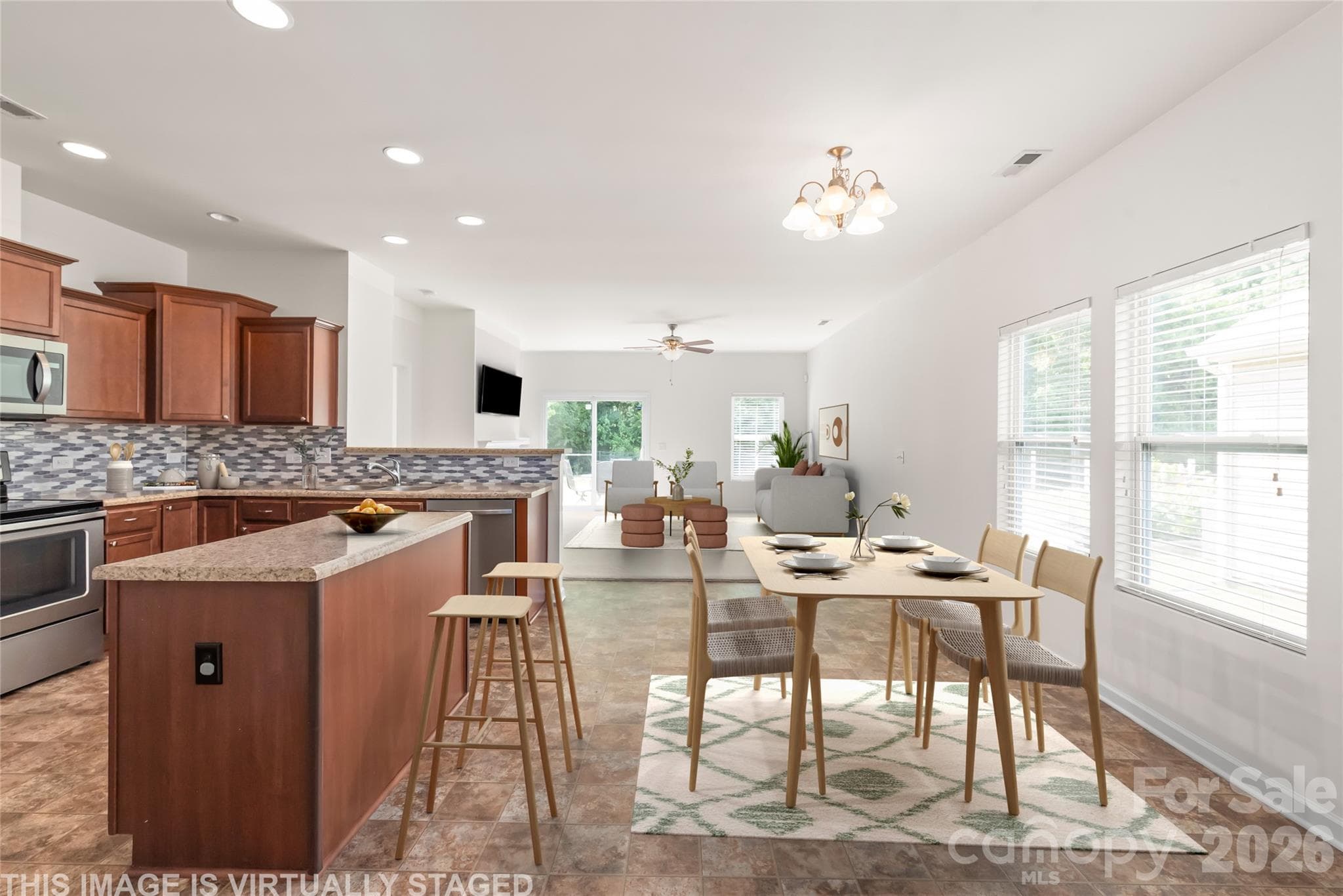 Single Family Residence at 8411 Romana Red Lane, Charlotte, photo 6 of 34