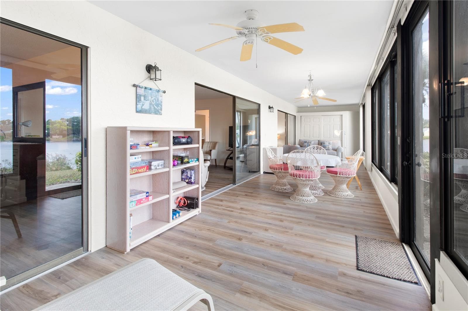 Lanai. - 220 LAKEWOOD DR #220, BRADENTON