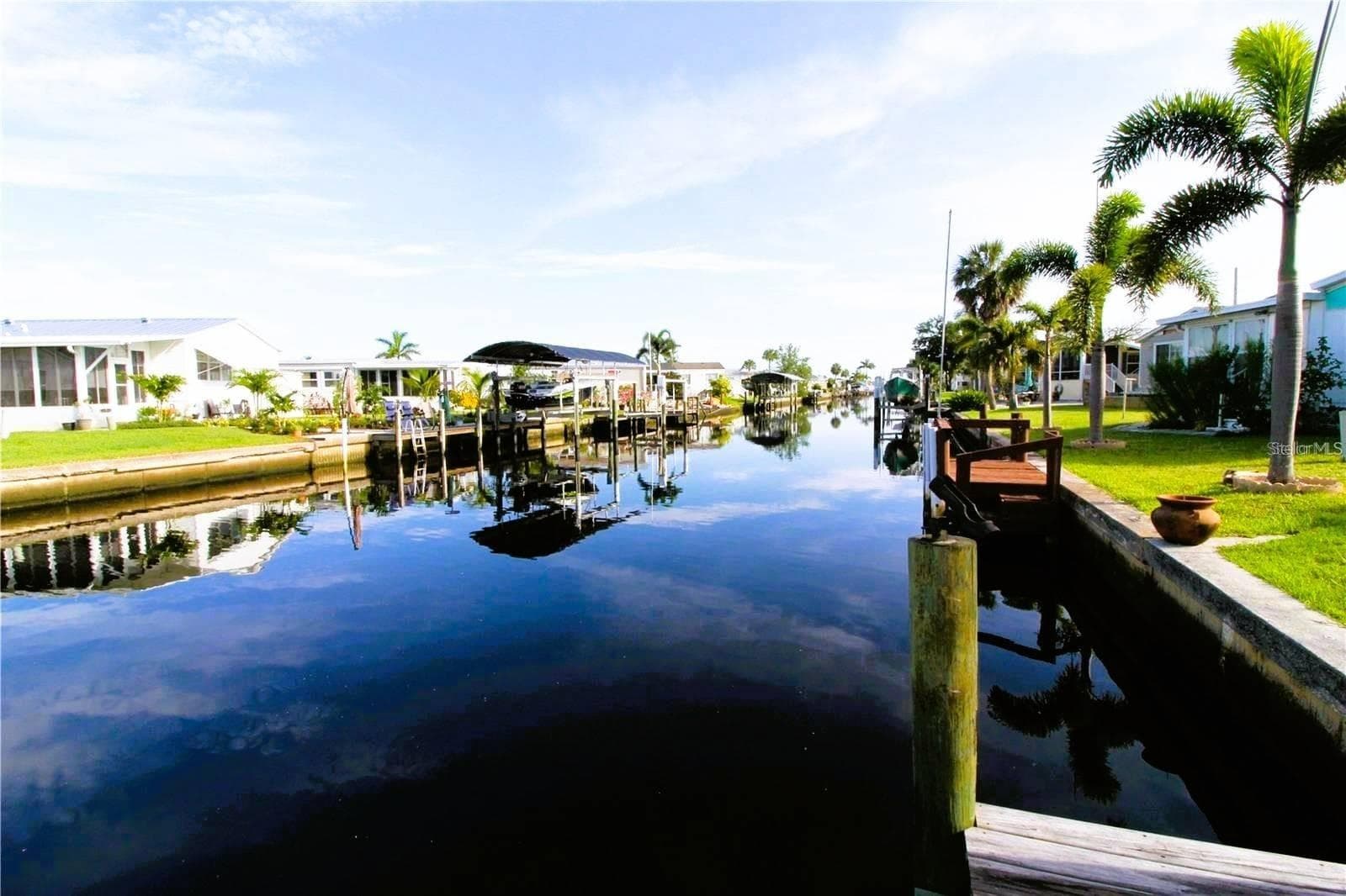 Amazing Waterview's - 3127 BAYSIDE PKWY, PUNTA GORDA