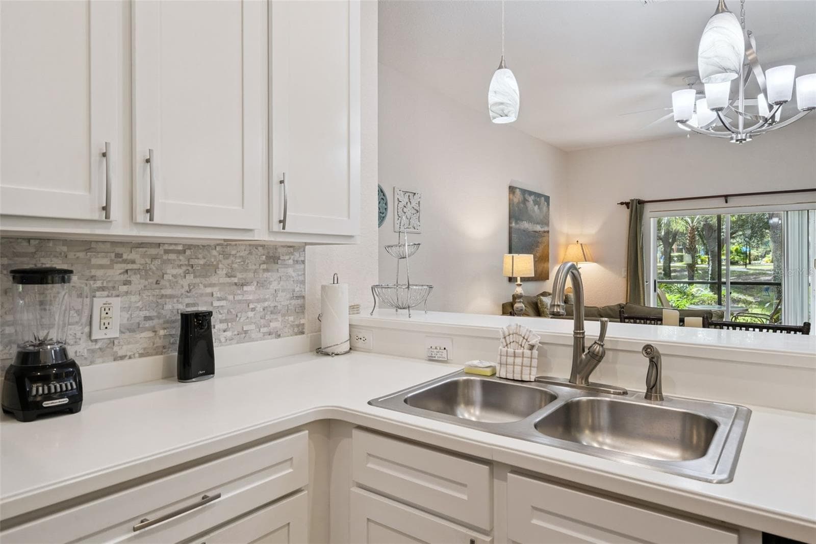 Condo - Hotel at 203 LUCAYA LOOP, DAVENPORT, photo 11 of 56