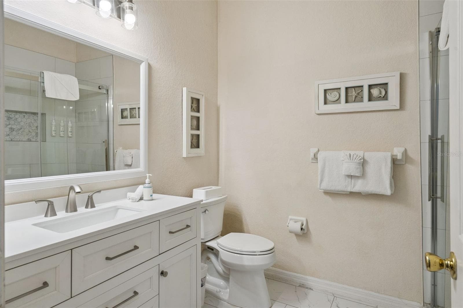 Condo - Hotel at 203 LUCAYA LOOP, DAVENPORT, photo 17 of 56