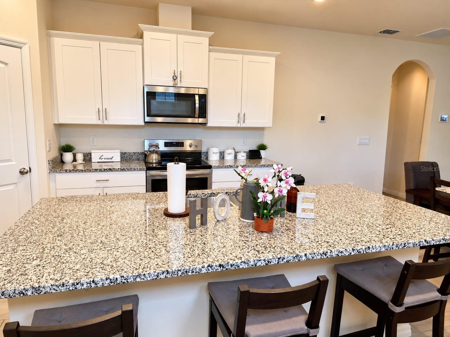 Single Family Residence at 8649 FLAGSHIP ALY, WINTER GARDEN, photo 7 of 18