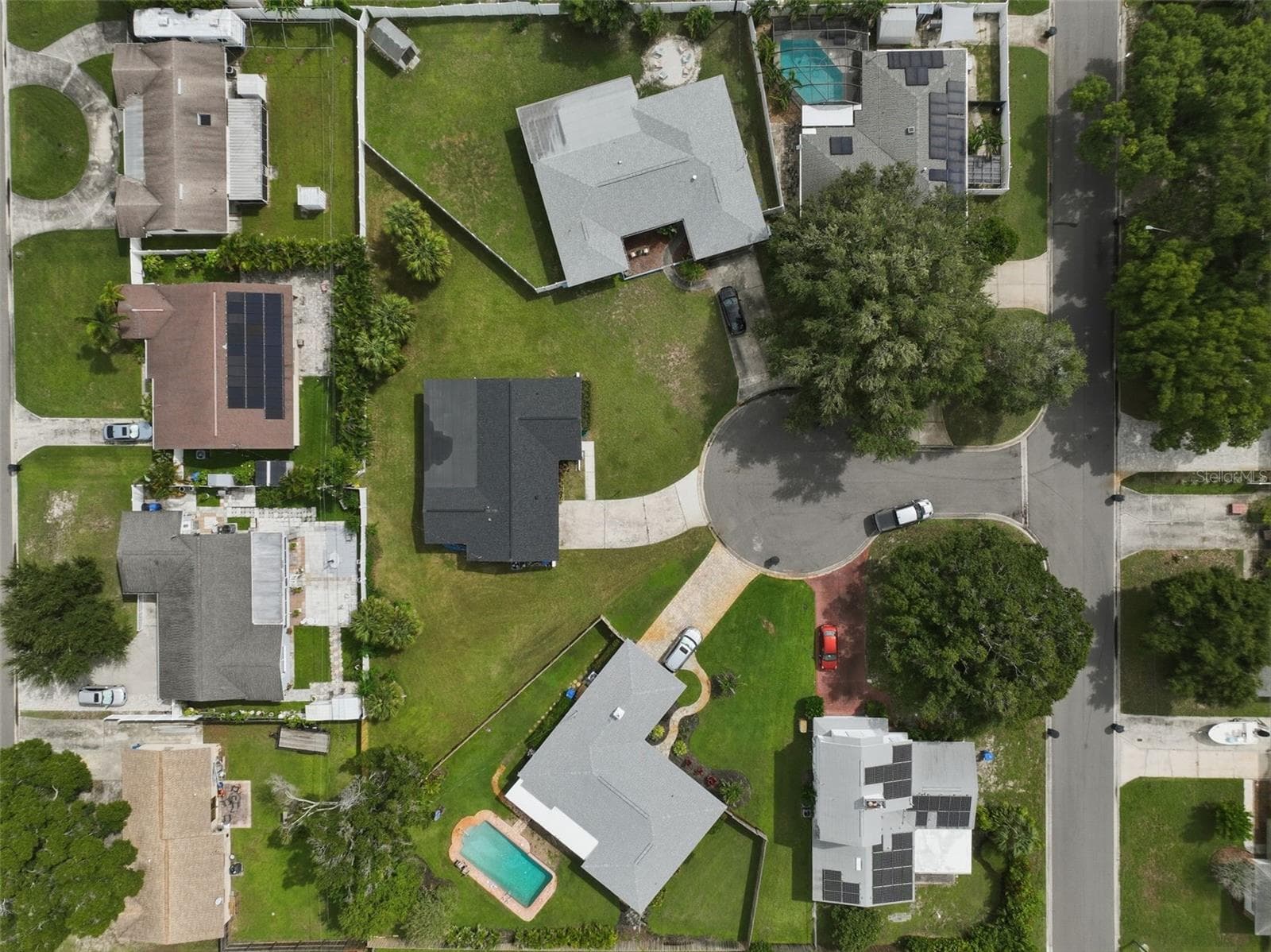 Single Family Residence at 5915 35TH AVE N, ST PETERSBURG, photo 68 of 87