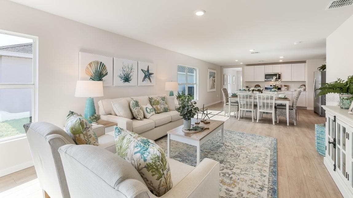 Model Home - 17073 STILLWELL CT, PORT CHARLOTTE