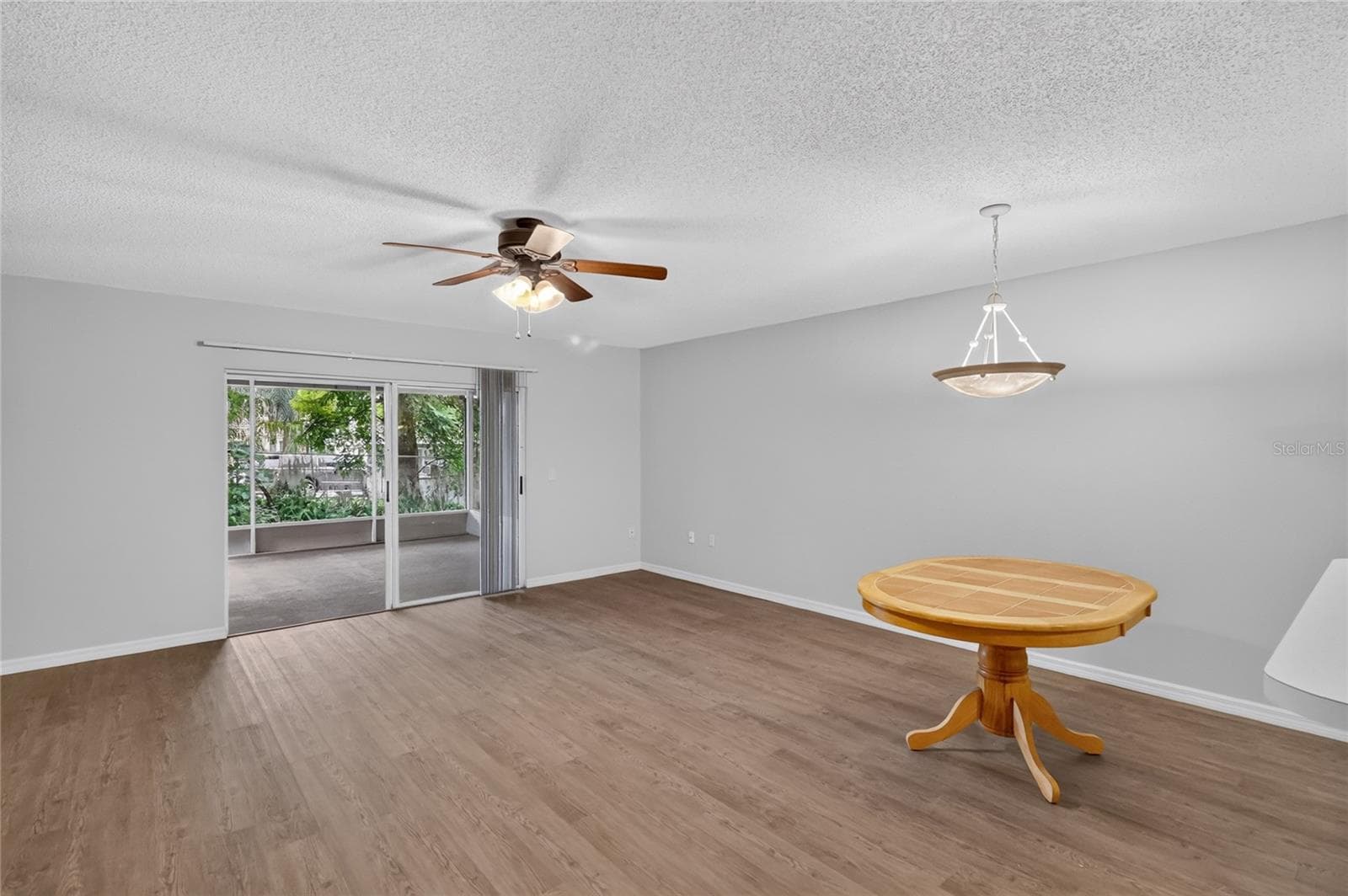 Townhouse at 2352 ISLE ROYALE CT SE, WINTER HAVEN, photo 15 of 48