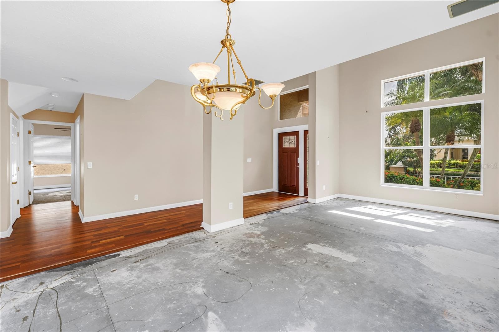 Single Family Residence at 9724 SAGO POINT DR, SEMINOLE, photo 10 of 53