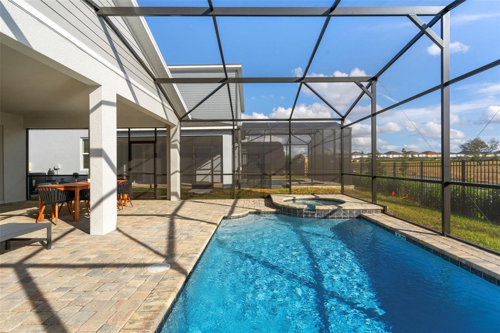 Single Family Residence at 9148 DRIFTWOOD PATH, KISSIMMEE, photo 4 of 52