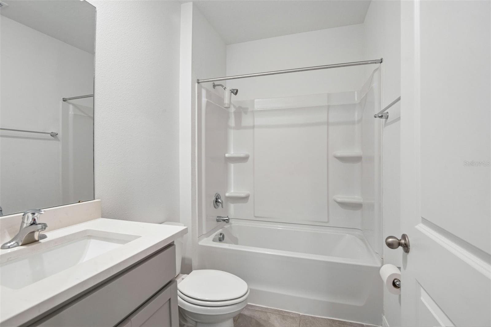 Bathroom 2 - 33319 DARLEY DALE TRL, WESLEY CHAPEL