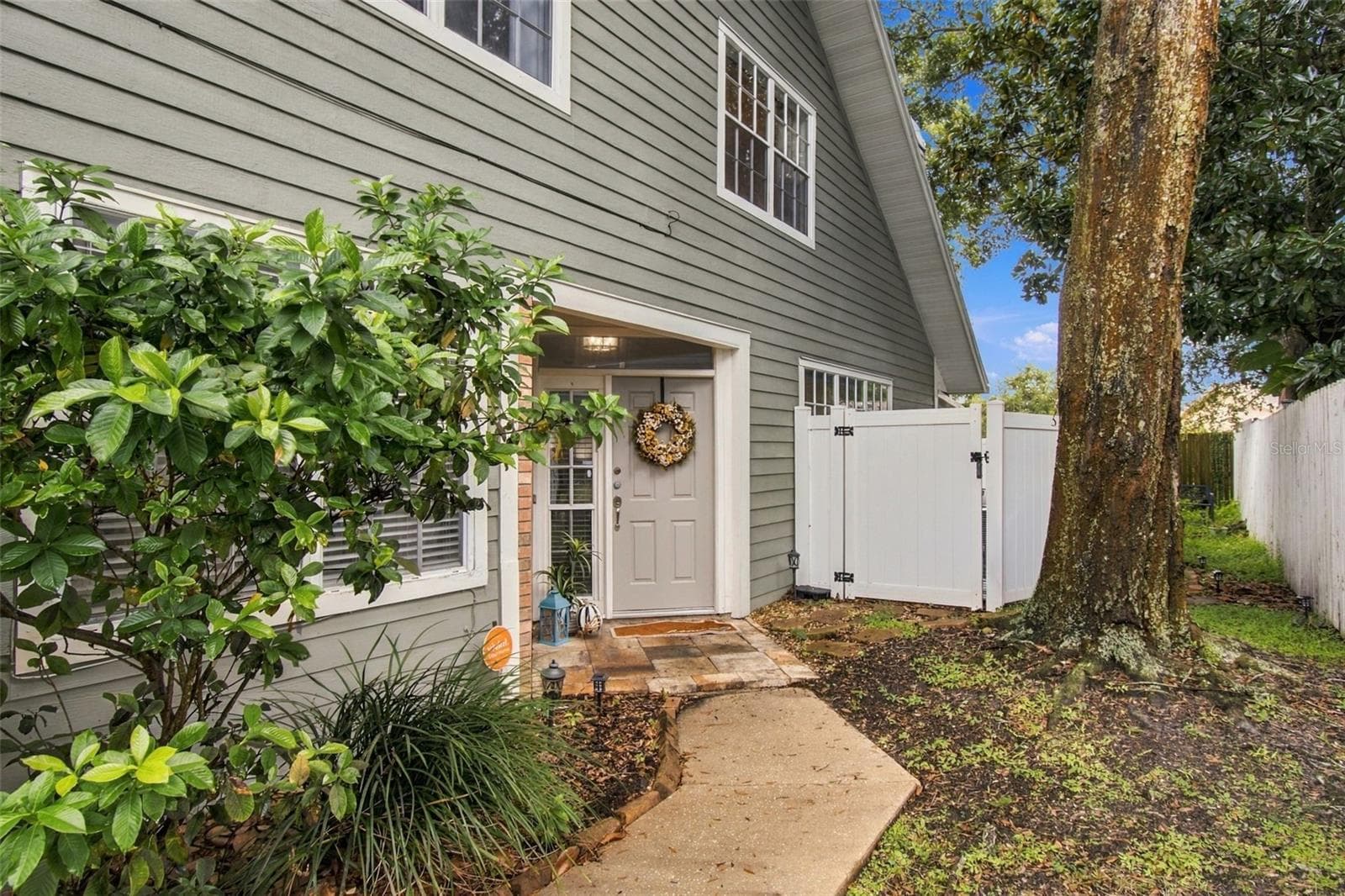 Townhouse at 2724 HAMBLE VILLAGE LN, PALM HARBOR, photo 51 of 56