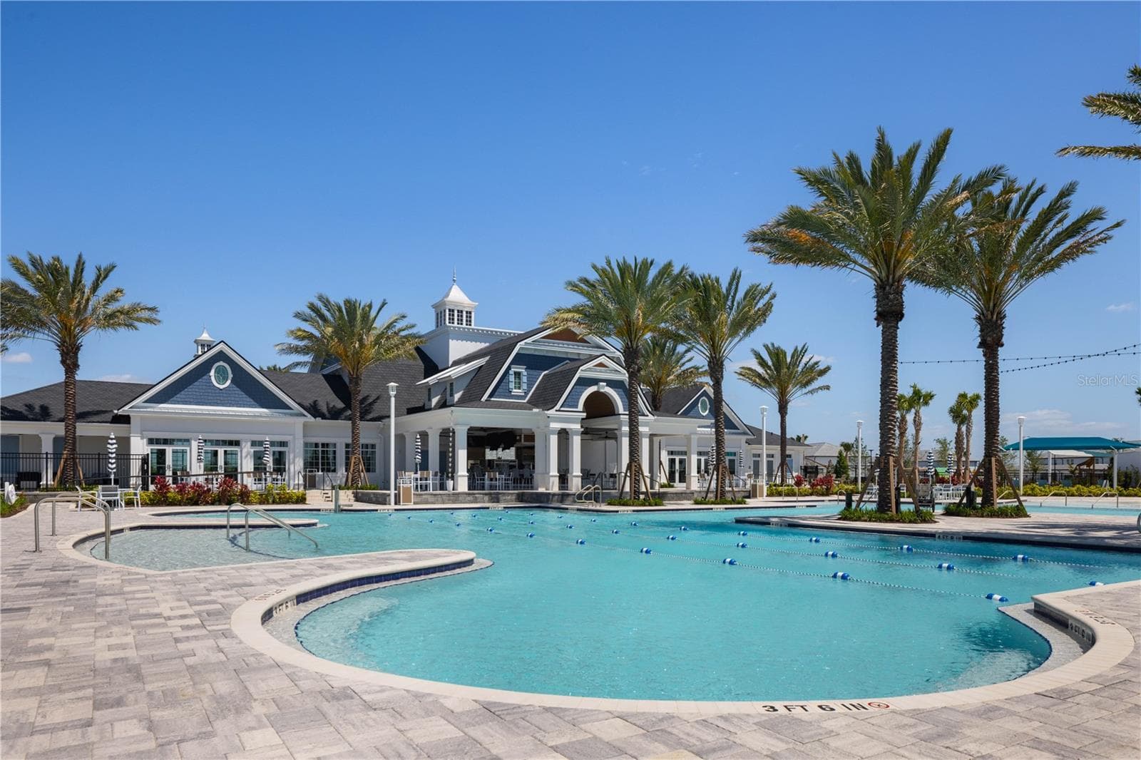 Community Pool - 17786 SYLVESTER DR, VENICE