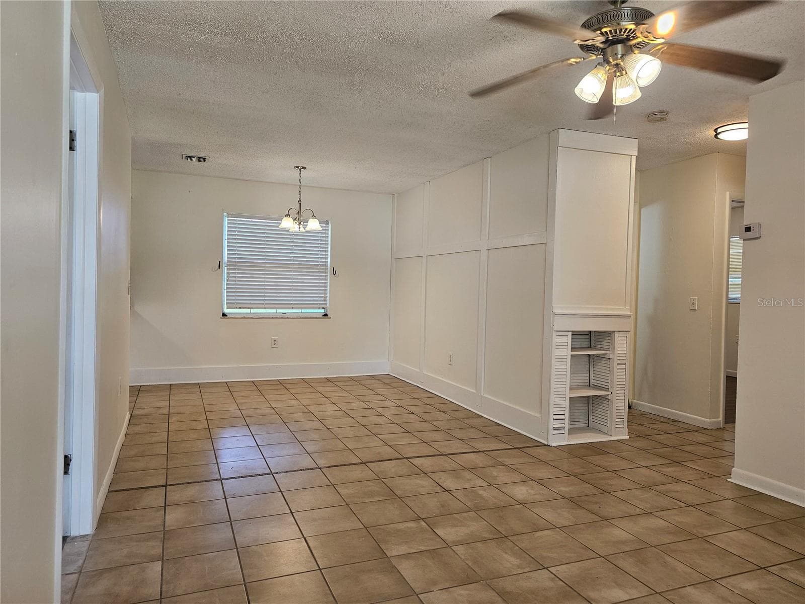 Single Family Residence at 5550 SAINT JOSEPH BLVD, ORLANDO, photo 7 of 27