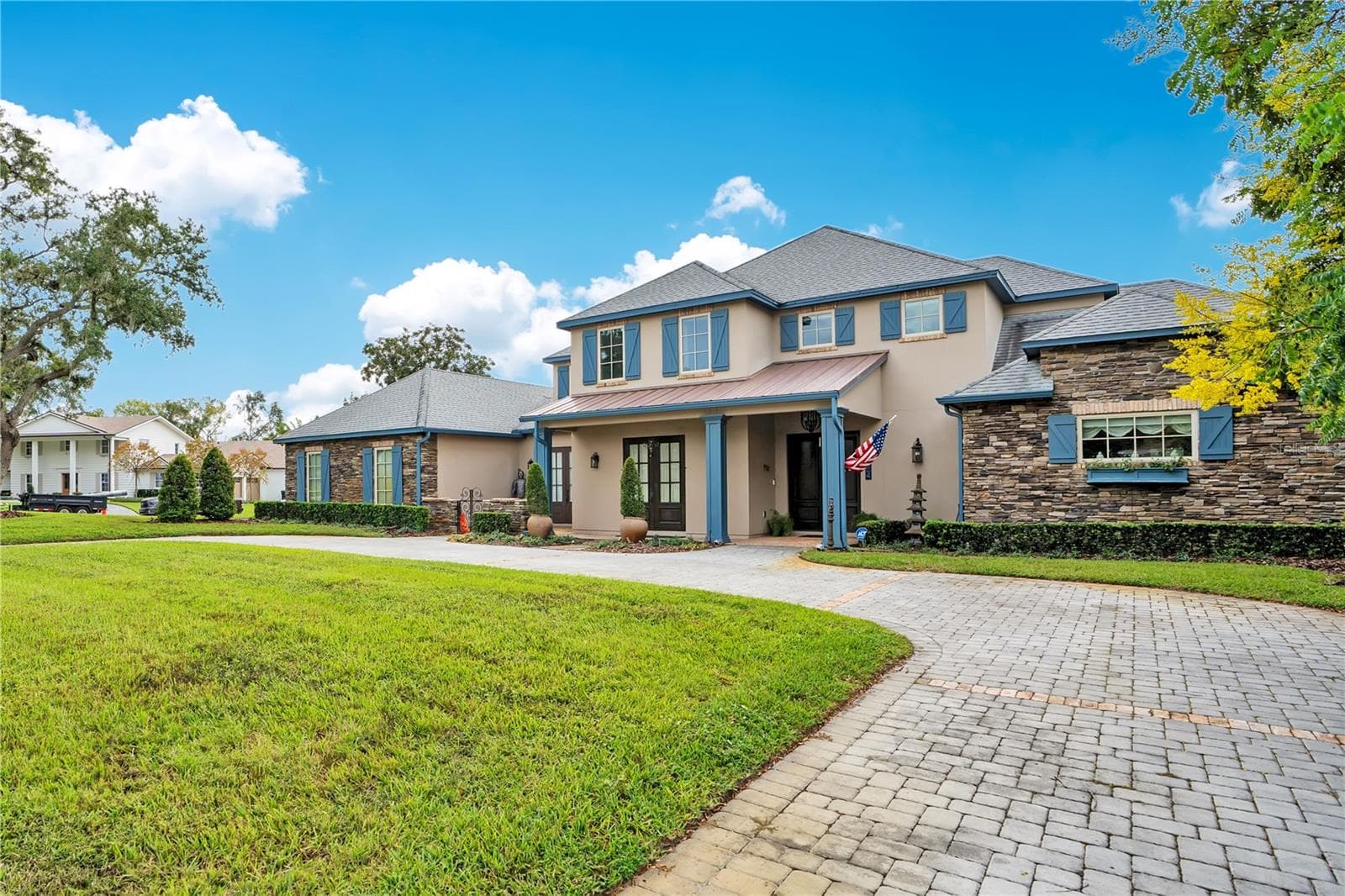 Single Family Residence at 8804 BAY HILL BLVD, ORLANDO, photo 4 of 100