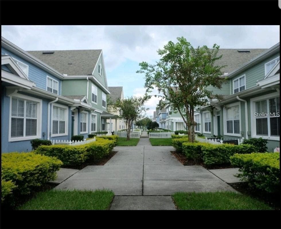 Townhouse at 4015 VENETIAN BAY DR #103, KISSIMMEE, photo 3 of 25