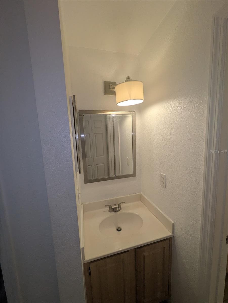 Townhouse at 4015 VENETIAN BAY DR #103, KISSIMMEE, photo 13 of 25