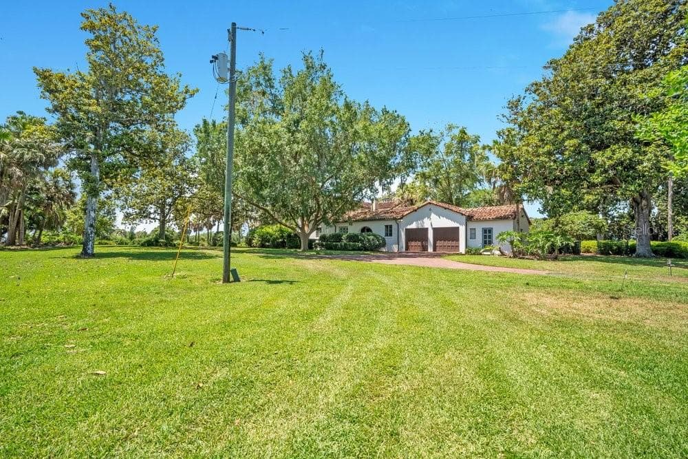 Single Family Residence at 14365 SE HIGHWAY 42, WEIRSDALE, photo 90 of 95