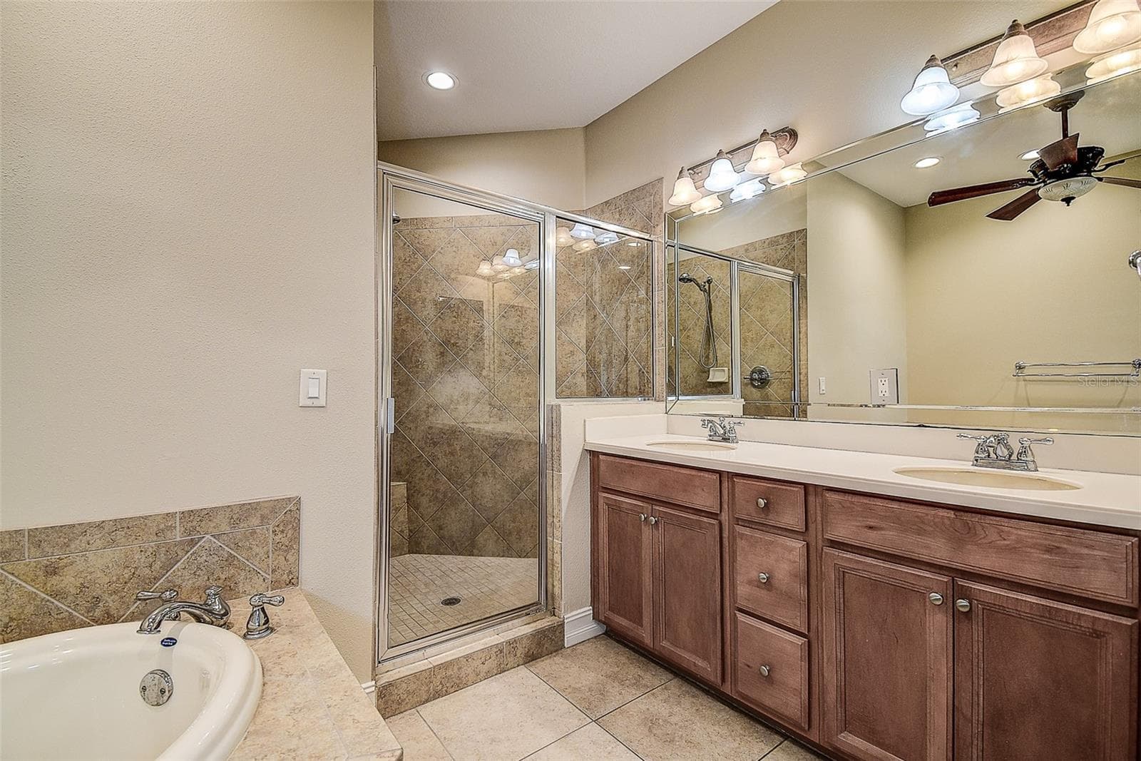Townhouse at 1266 RIBOLLA DR, PALM HARBOR, photo 27 of 50