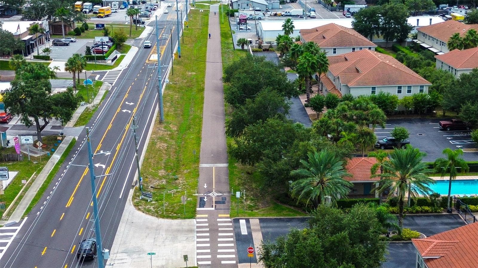 Pinellas Trail just outside the community - 1266 RIBOLLA DR, PALM HARBOR