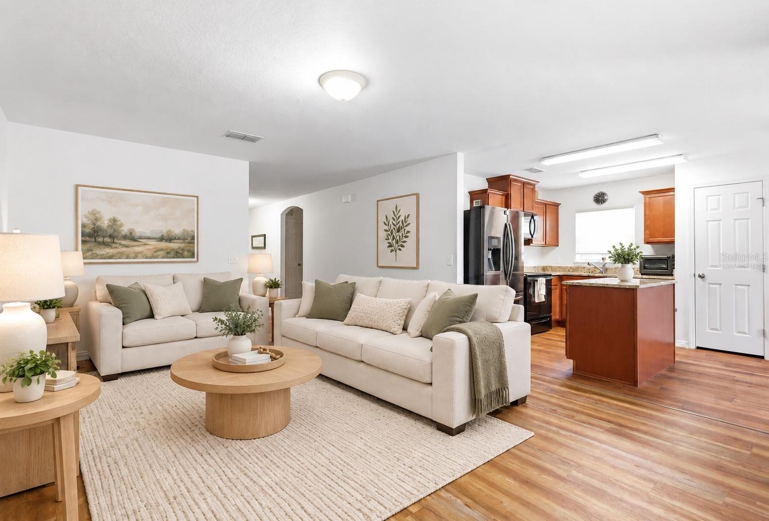 “Virtually staged" - 184 ELEUTHERA DR, LAKE ALFRED