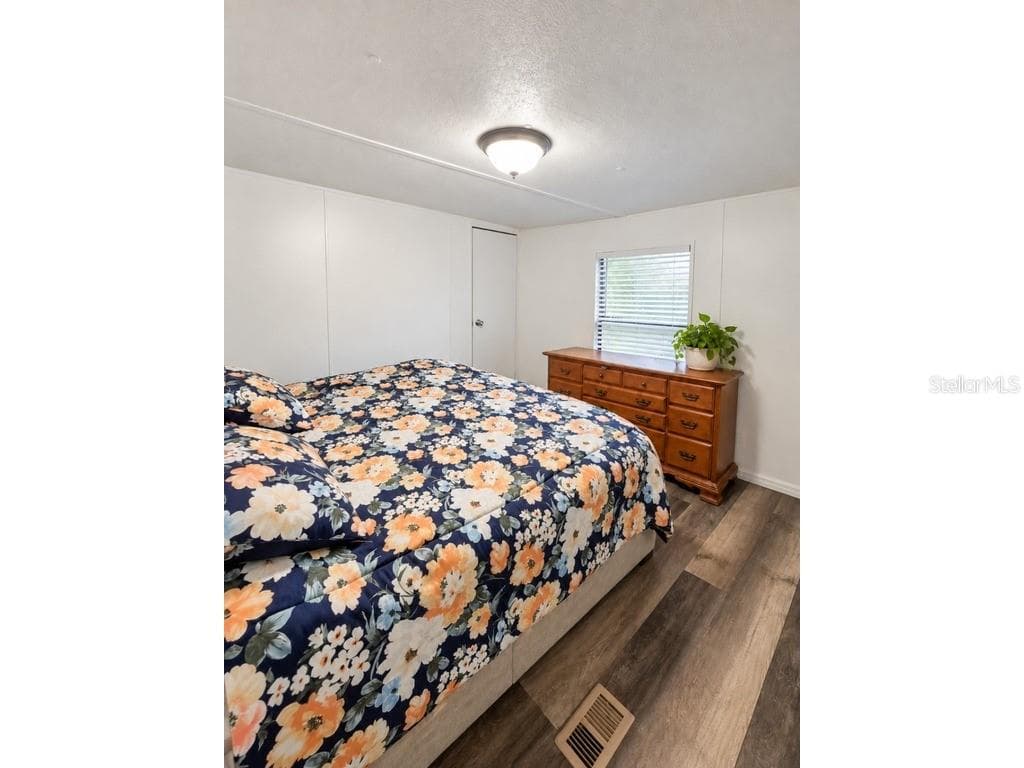 Manufactured Home at 6942 SW 86TH ST, OCALA, photo 17 of 24