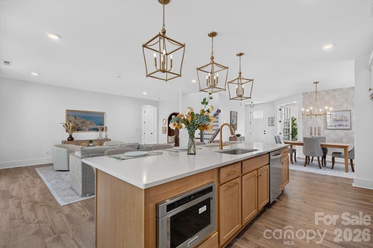 Single Family Residence at Matthews, photo 11 of 70