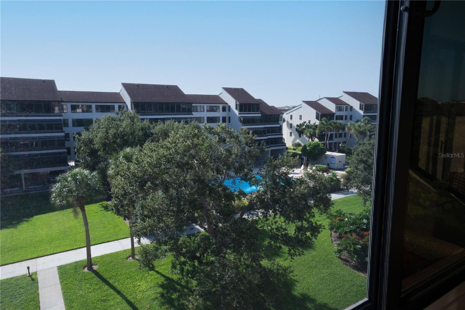 Condominium at 6285 MIDNIGHT PASS RD #406, SARASOTA, photo 15 of 78