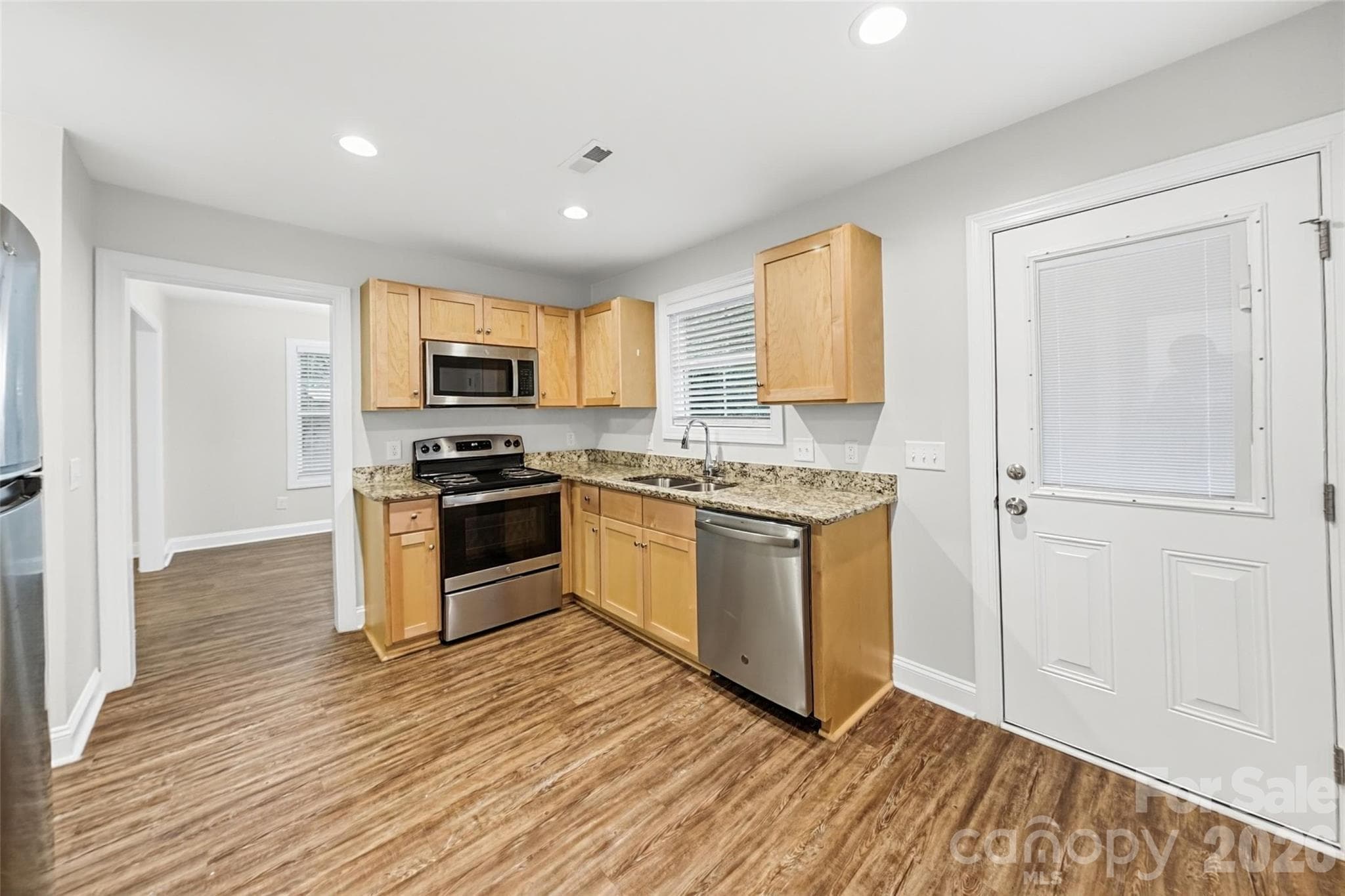 Single Family Residence at 1037 Gaither Place, Concord, photo 7 of 18