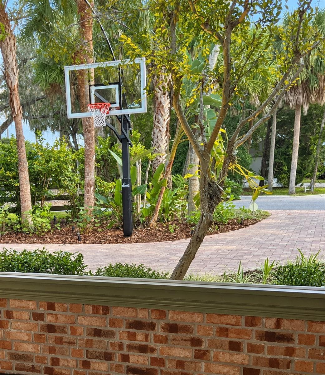 Single Family Residence at 5903 RIVER FOREST CIR, BRADENTON, photo 4 of 14
