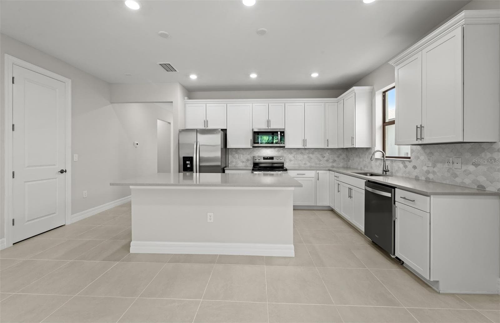 Highgate floorplan, not of actual home. - 2633 GABEL OAK DR, NORTH PORT