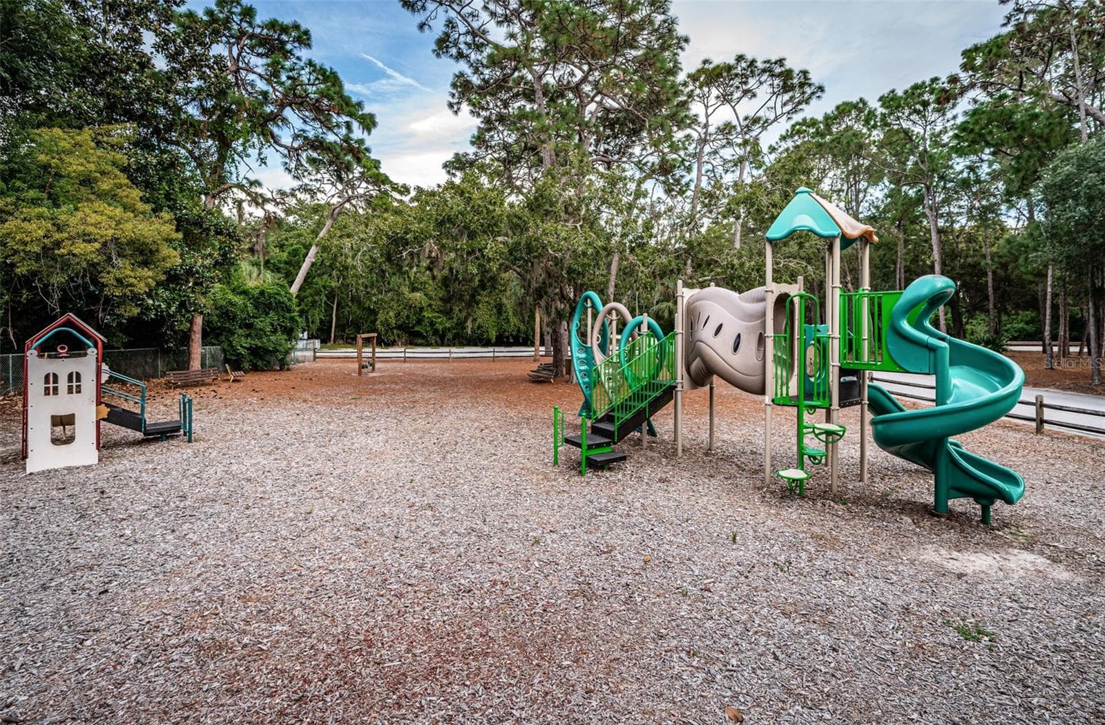 Single Family Residence at 1366 VIA VERDI DR, PALM HARBOR, photo 63 of 76