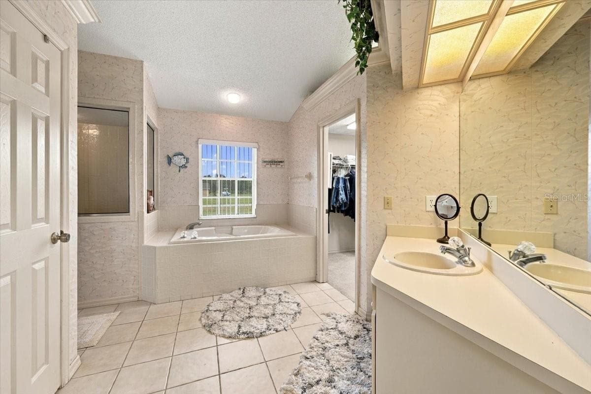 Primary bath - 4437 FLINTLOCK LOOP, LAKELAND