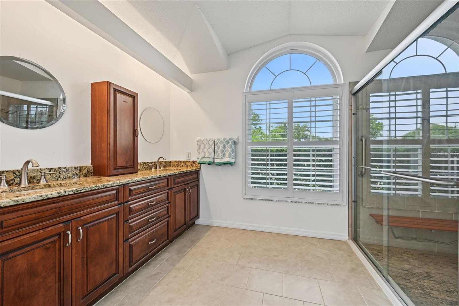 Primary Bathroom - 1028 HAGEN DR, NEW PORT RICHEY